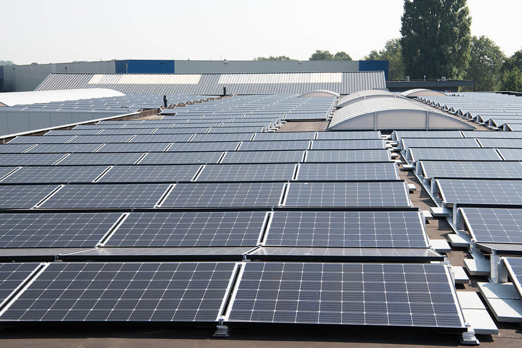 2. zonnepanelen.jpg (1)